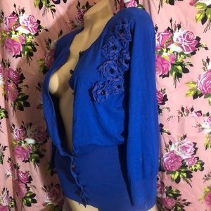 Olivia M blue flower floral cardigan sweater retro